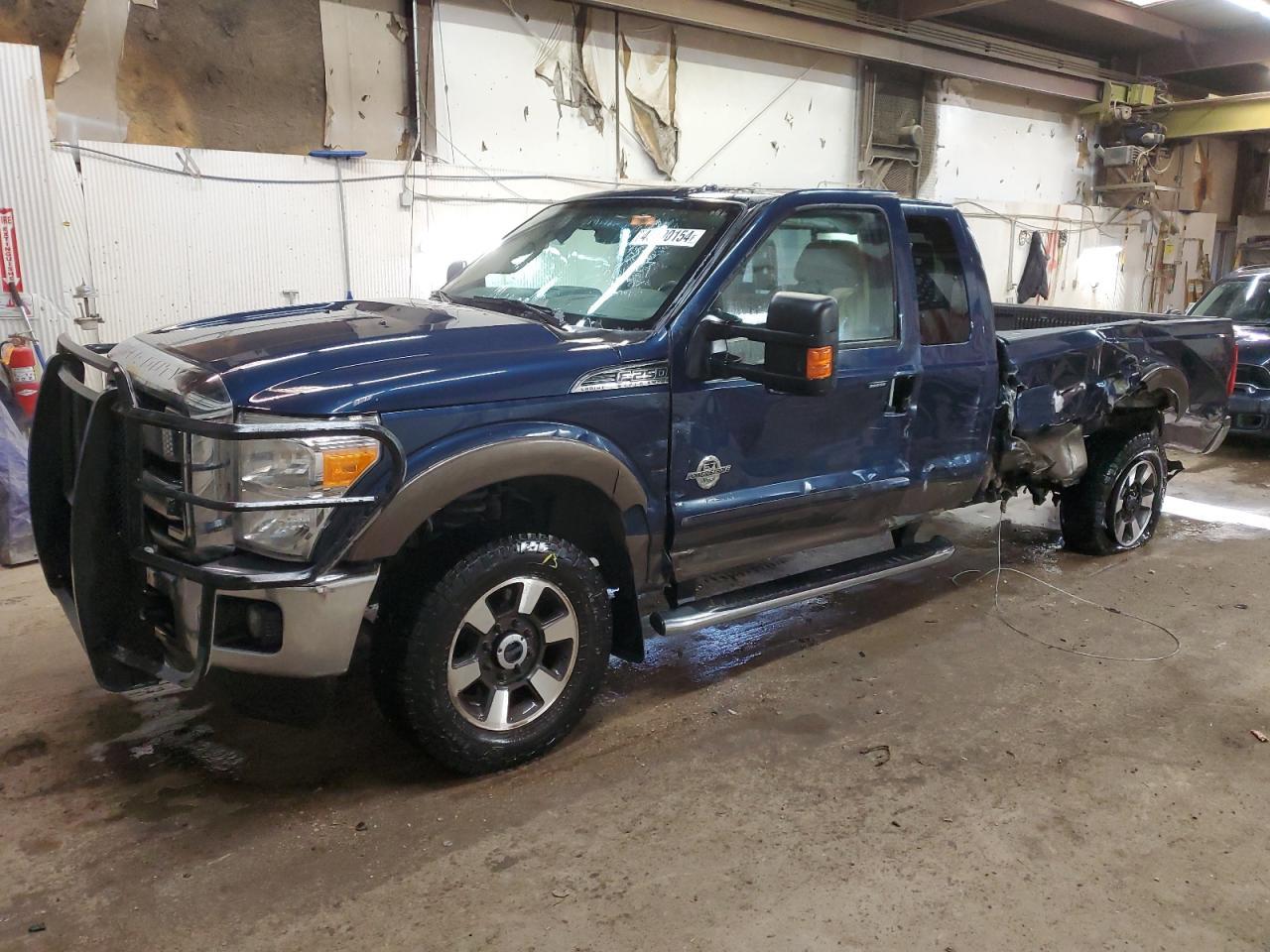2015 FORD F250 SUPER