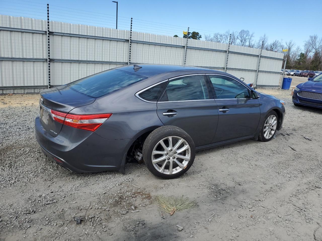 2014 TOYOTA AVALON BAS - Image 3