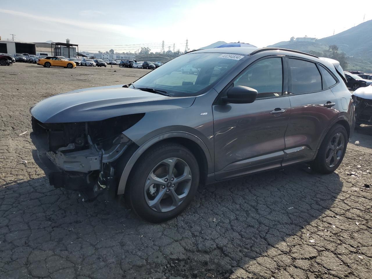 2023 FORD ESCAPE ST