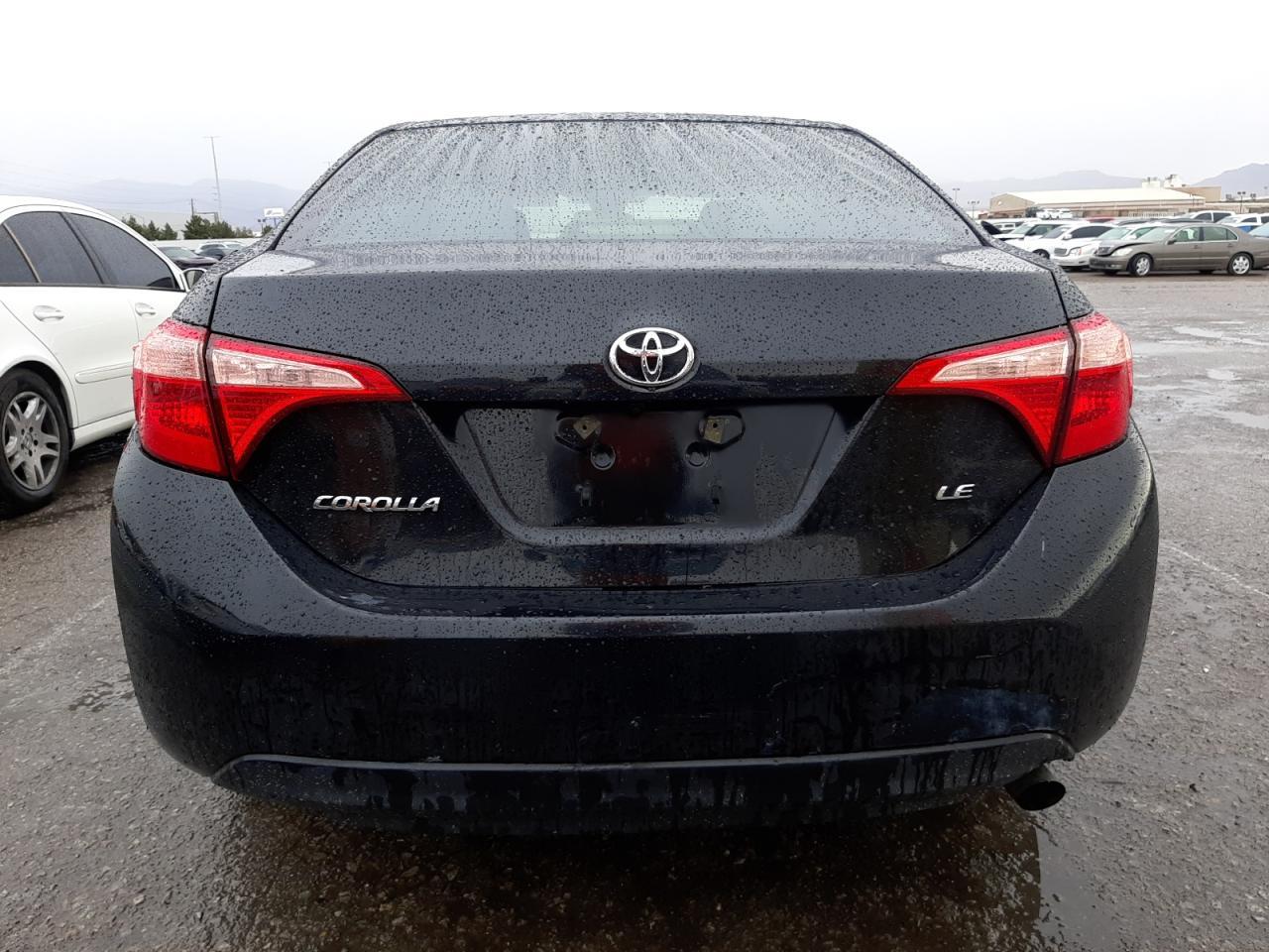 2018 TOYOTA COROLLA L - Image 6