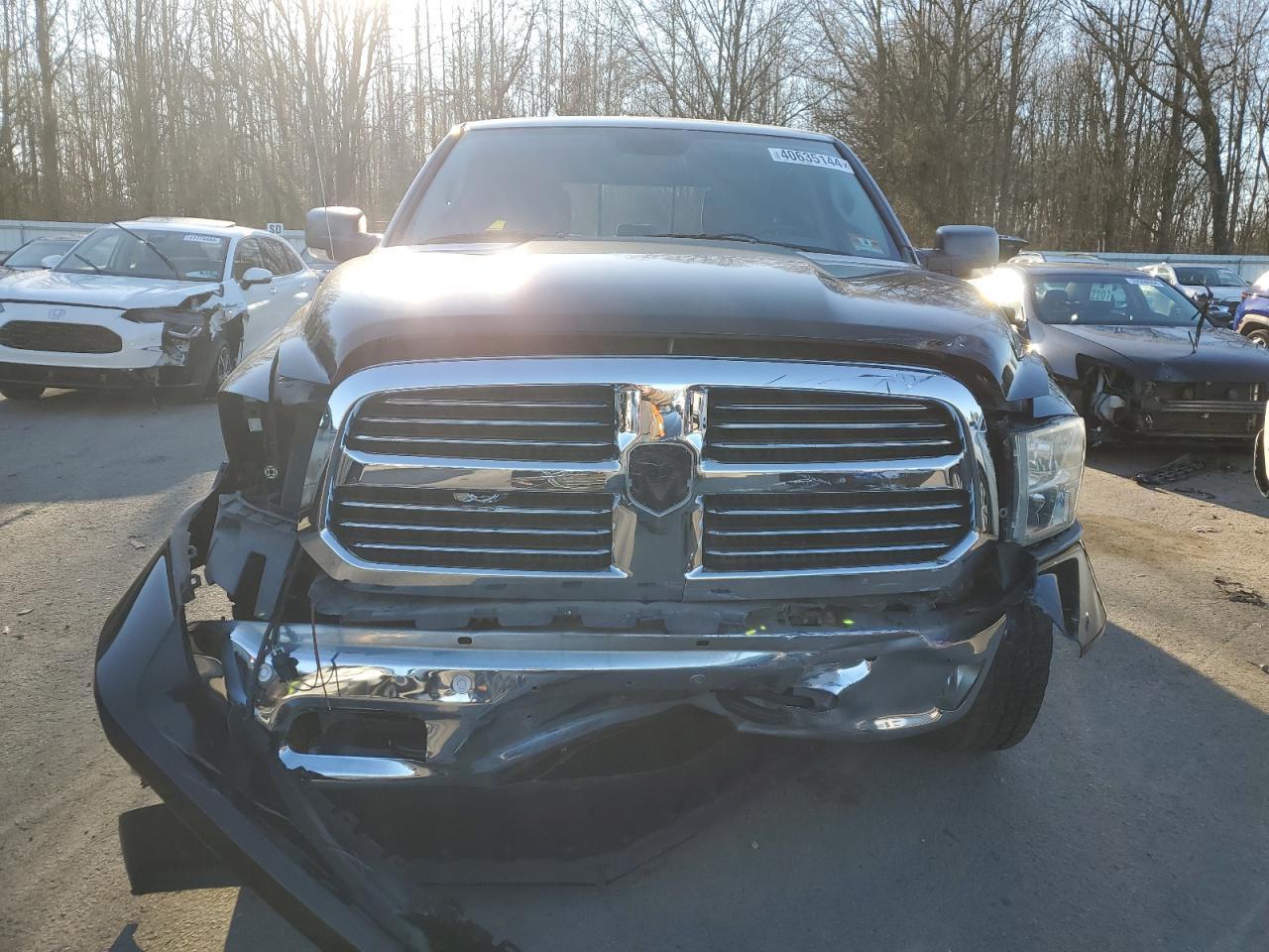 2014 RAM 1500 SLT - Image 5