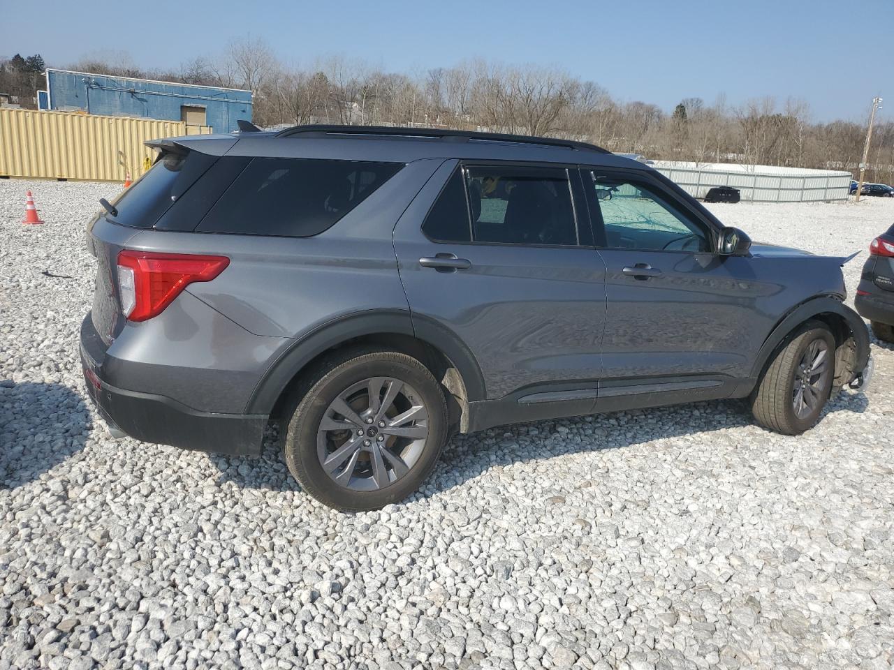 2022 FORD EXPLORER X - Image 3