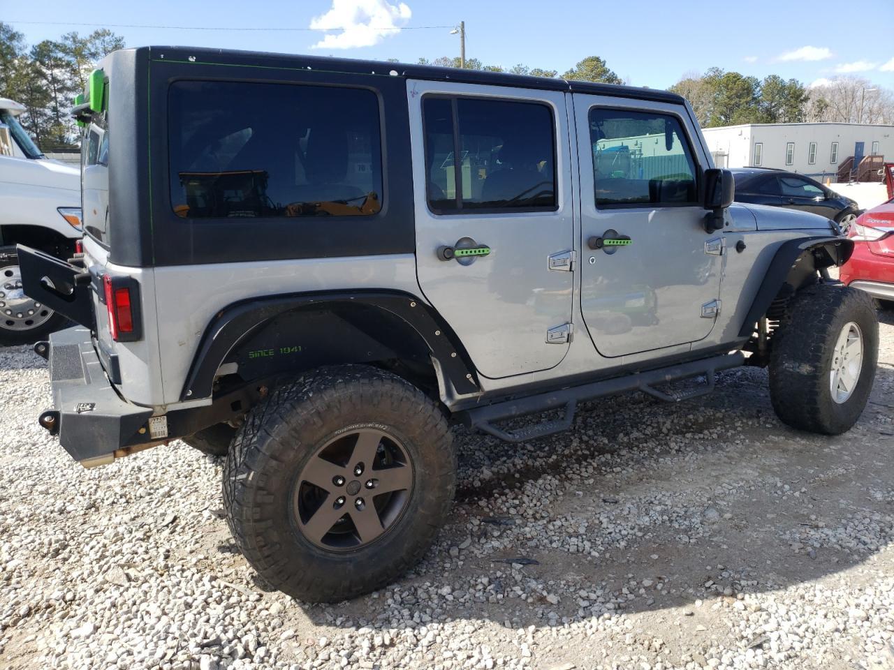 2015 JEEP WRANGLER U - Image 3