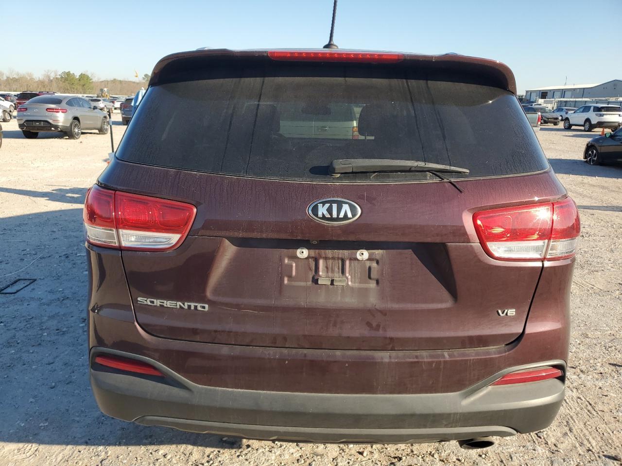 2017 KIA SORENTO LX - Image 6