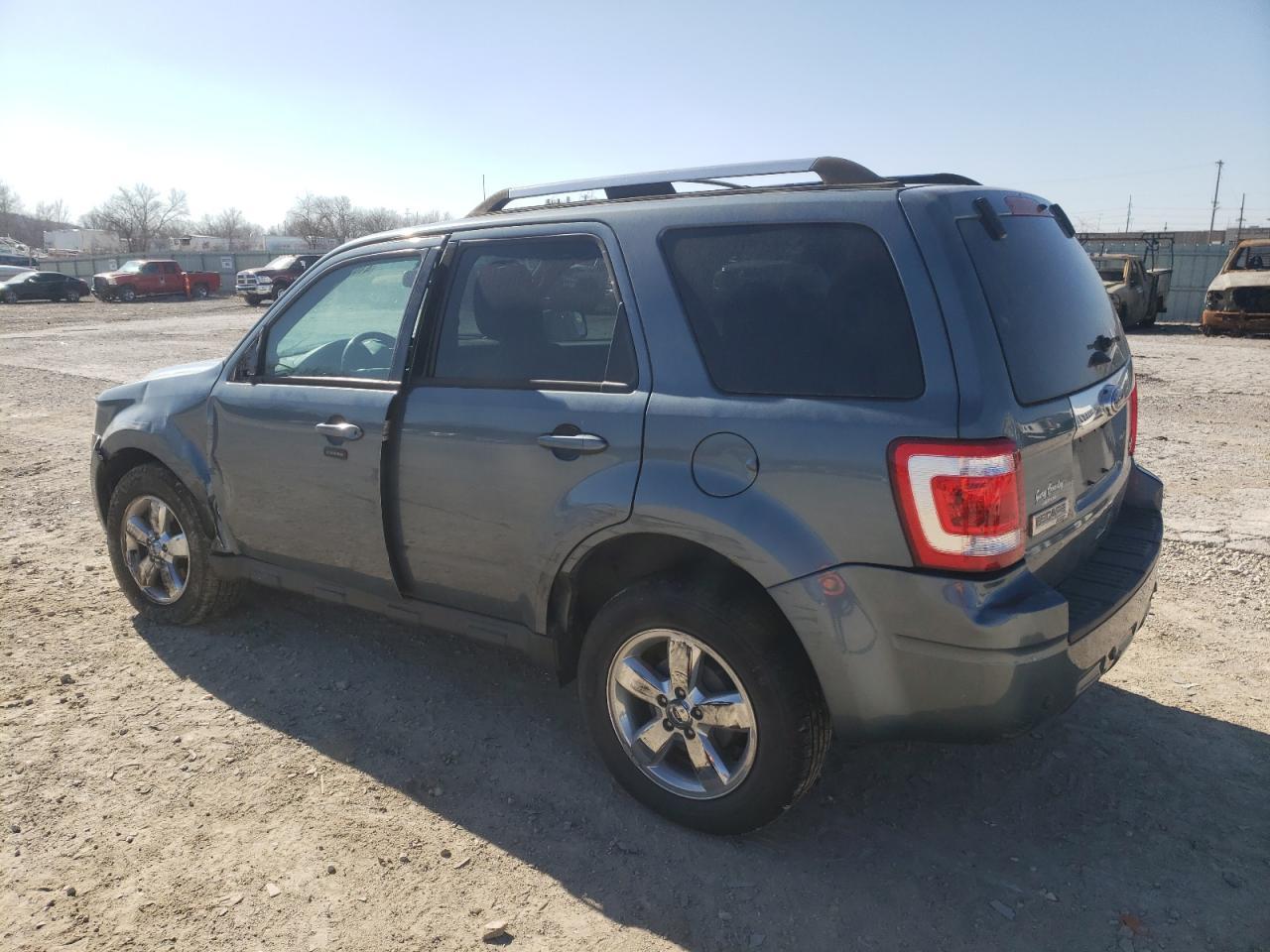 2012 FORD ESCAPE LIM - Image 2