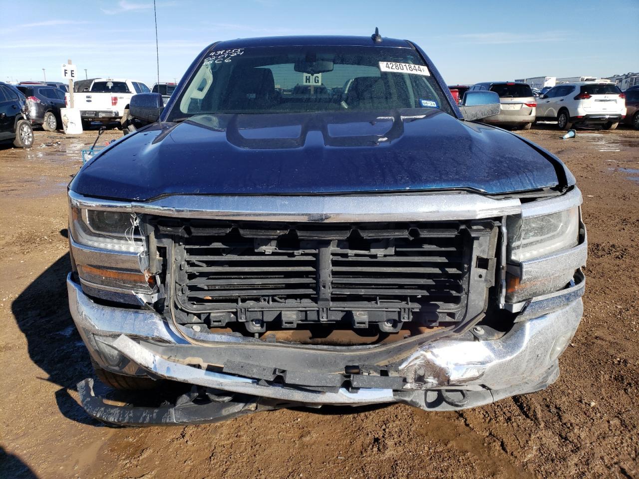 2017 CHEVROLET SILVERADO - Фото 5