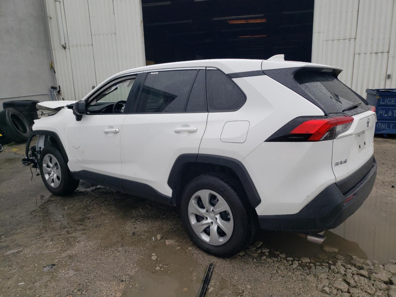 2023 TOYOTA RAV4 LE - Image 2