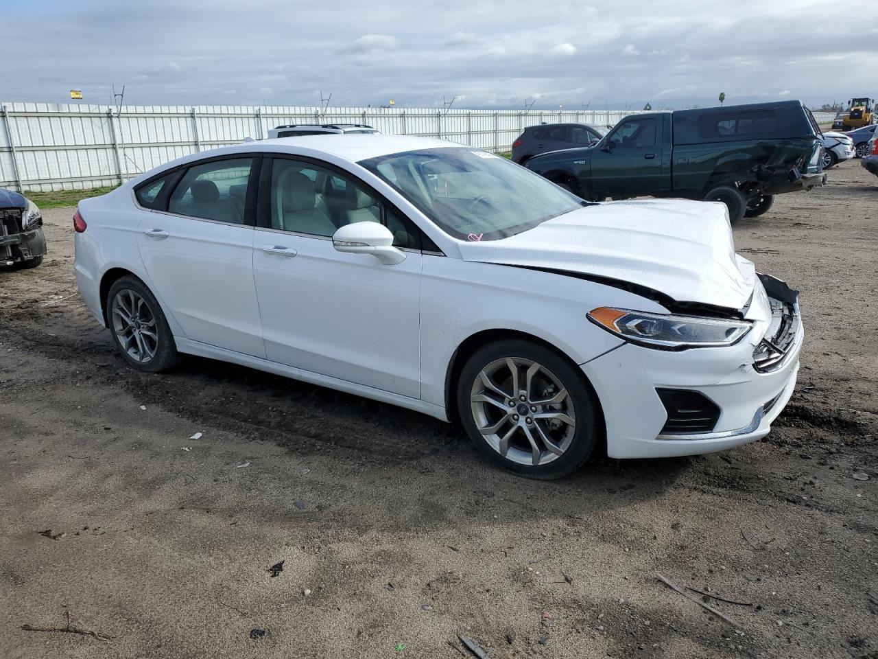 2020 FORD FUSION SEL - Фото 4