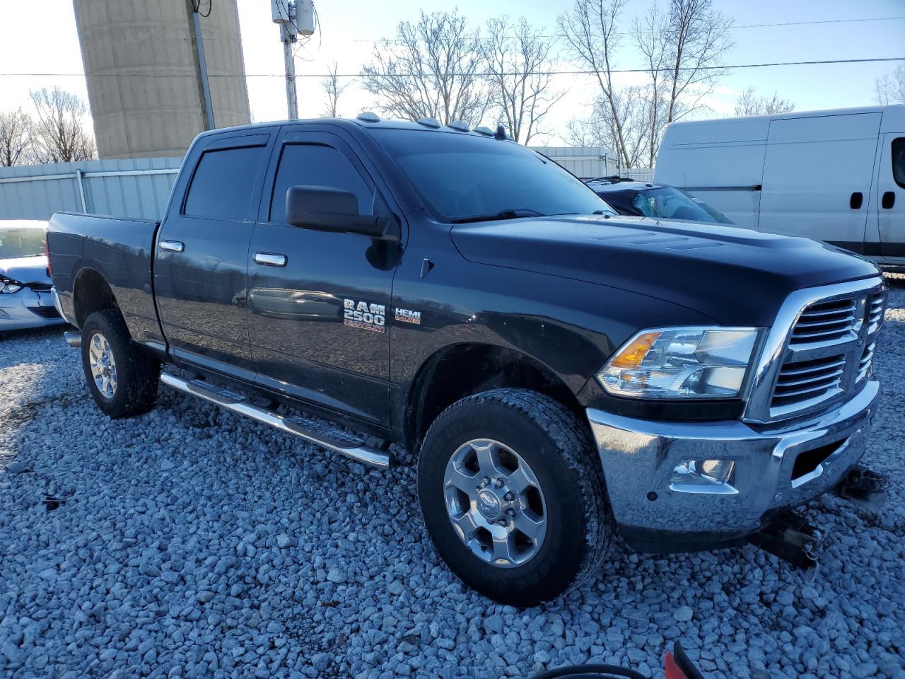 2017 RAM 2500 SLT - Image 4