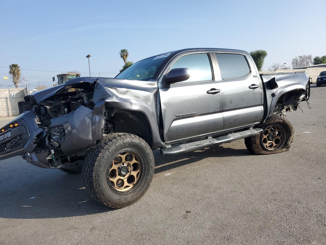 2020 TOYOTA TACOMA DOU