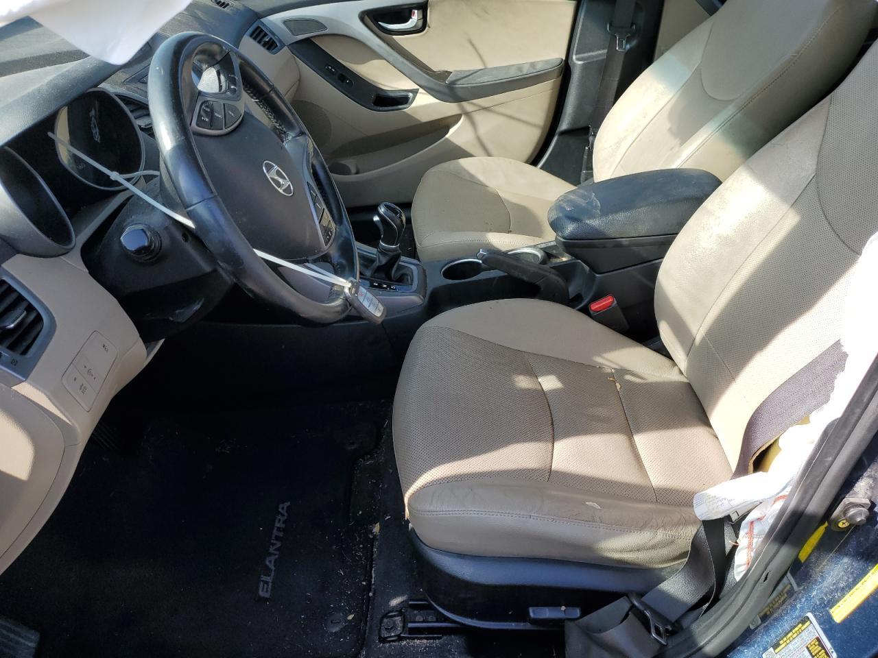 2015 HYUNDAI ELANTRA SE - Фото 7