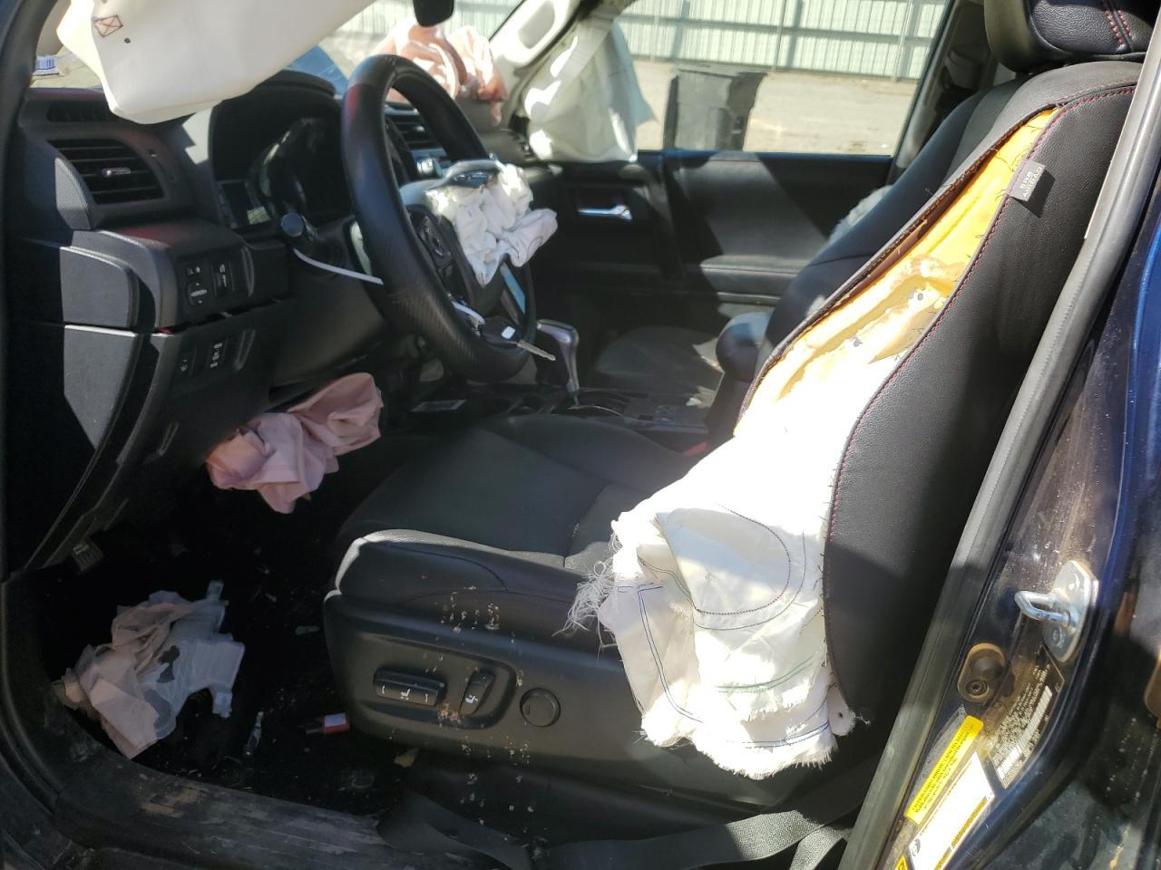 2018 TOYOTA 4RUNNER SR - Image 7