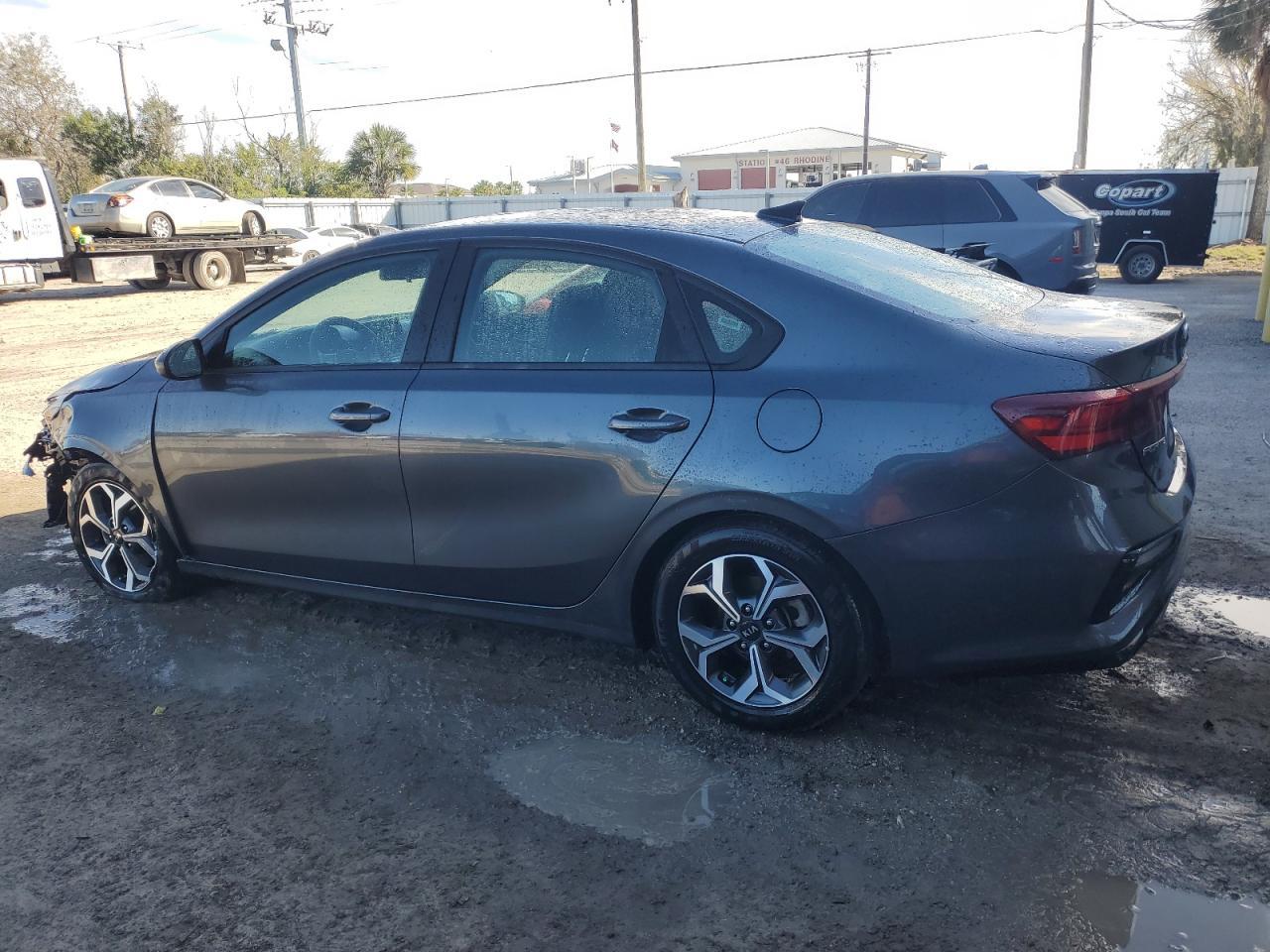 2021 KIA FORTE FE - Фото 2