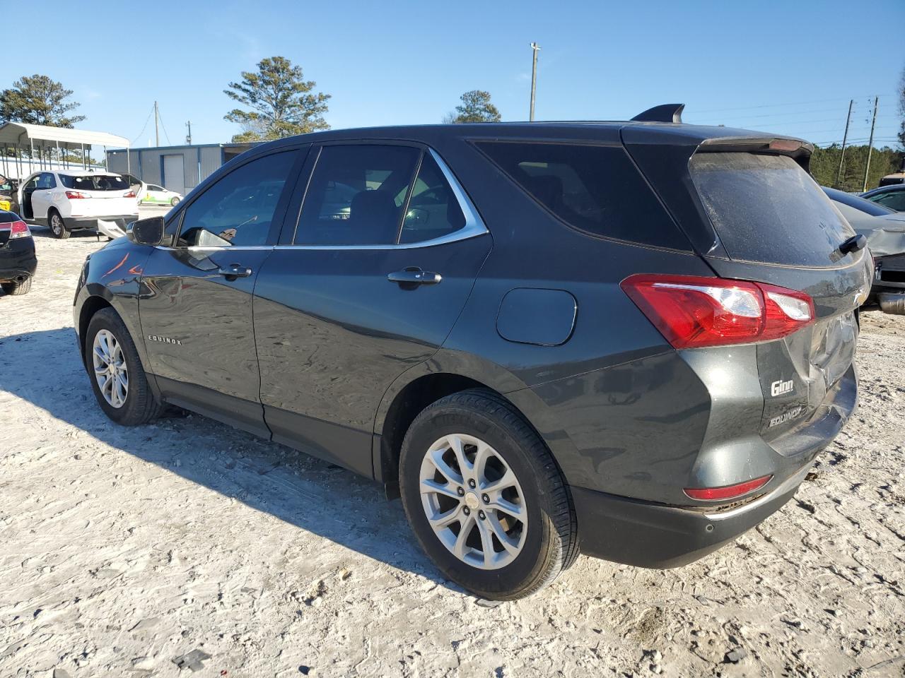 2019 CHEVROLET EQUINOX LT - Image 2