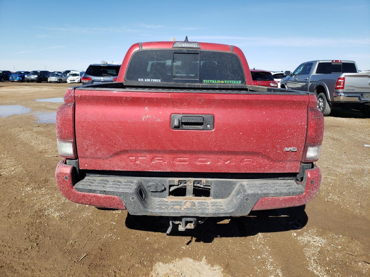 2018 TOYOTA TACOMA DOU - Фото 6