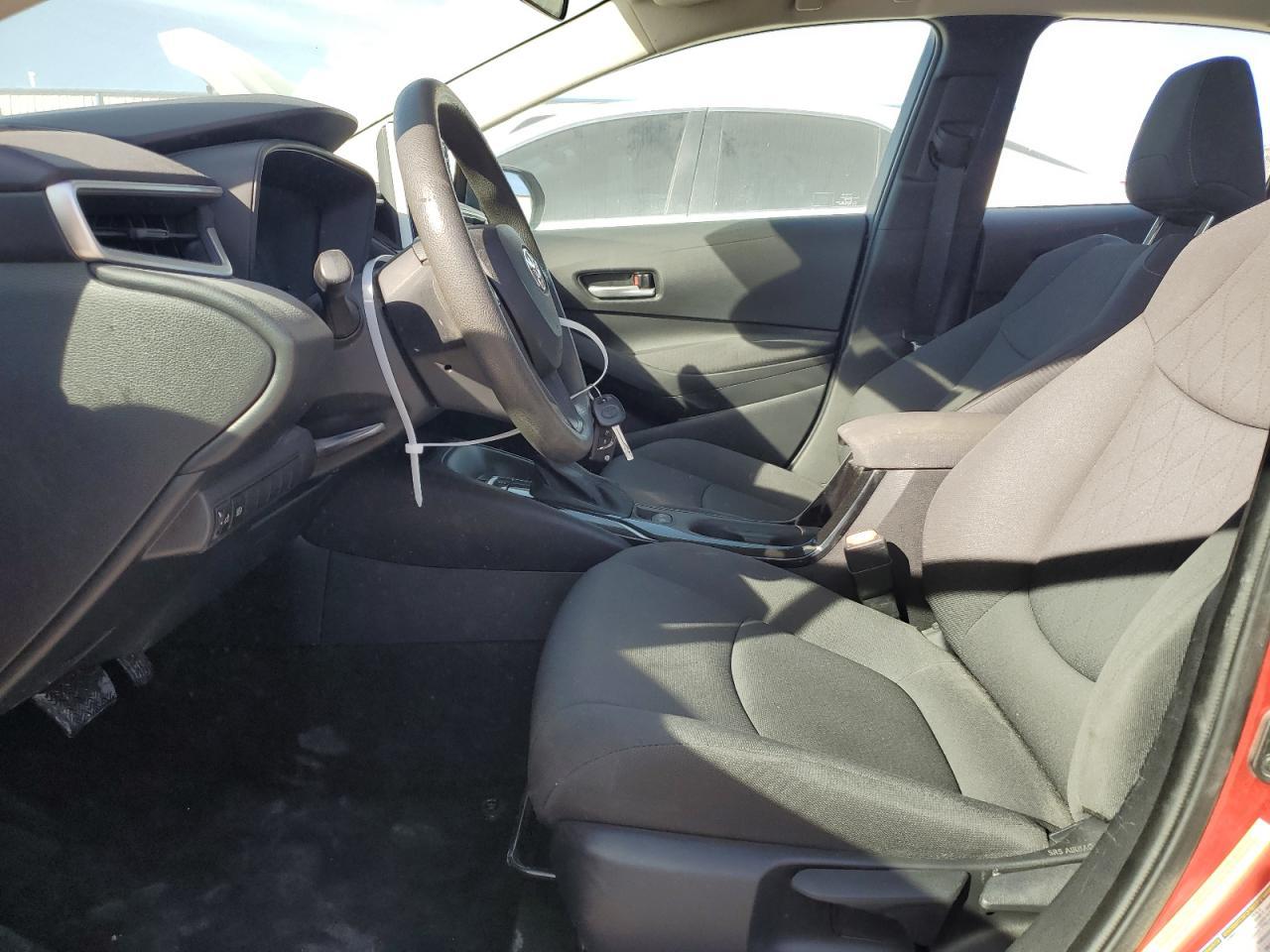 2020 TOYOTA COROLLA LE - Image 7