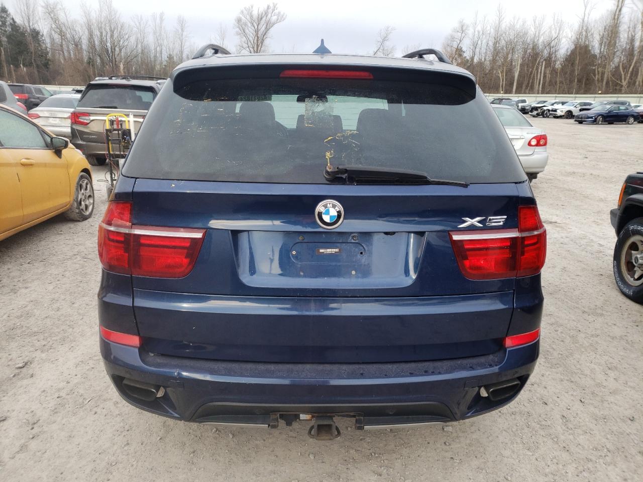 2013 BMW X5 XDRIVE5 - Image 6