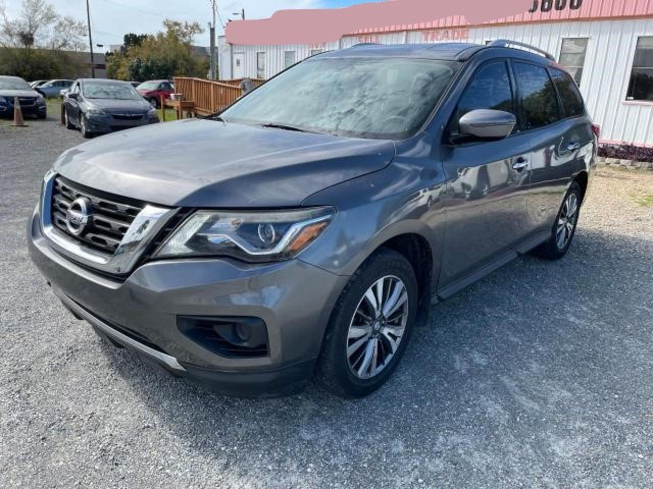 2017 NISSAN PATHFINDER - Image 2