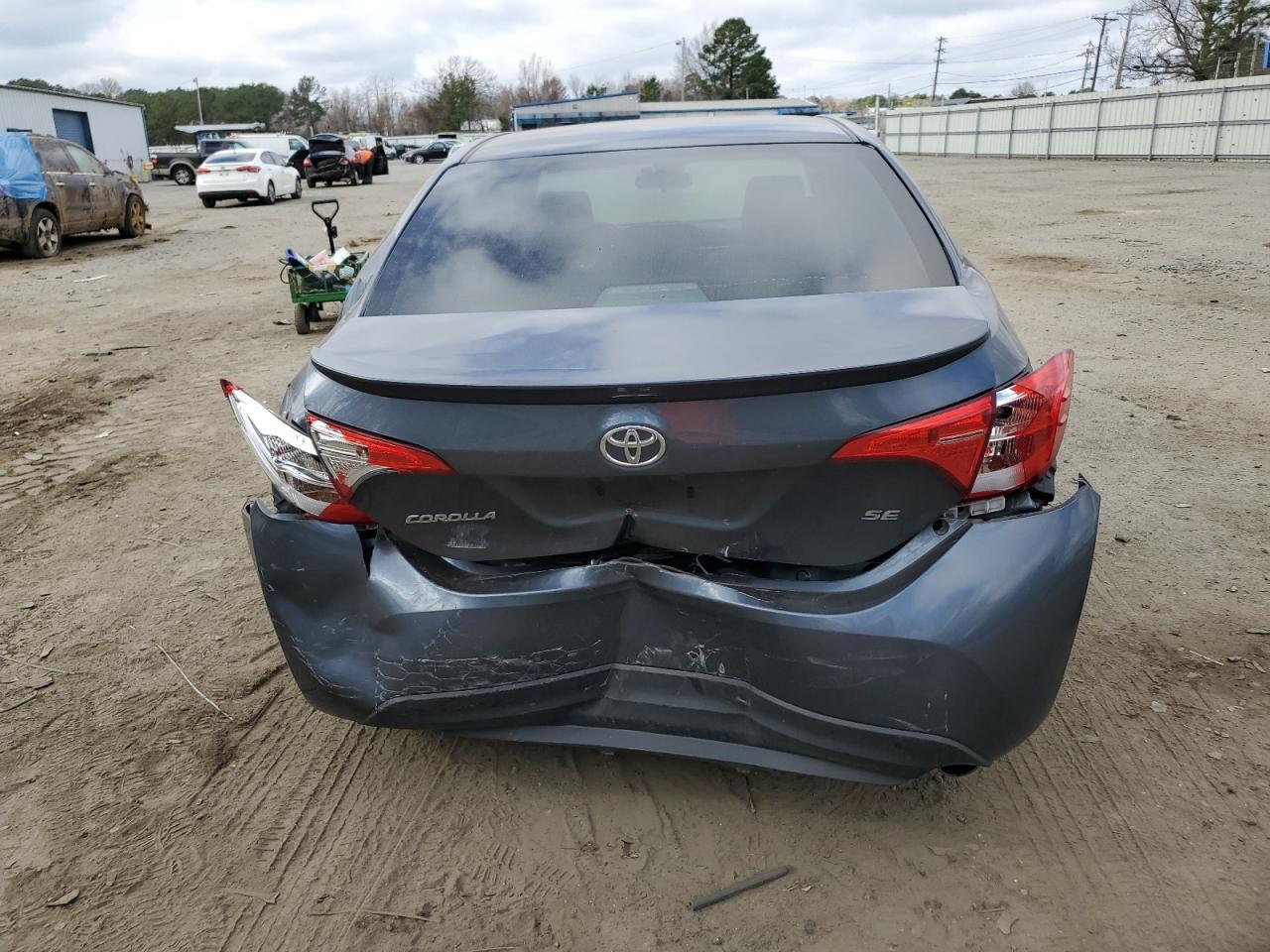 2019 TOYOTA COROLLA L - Фото 6