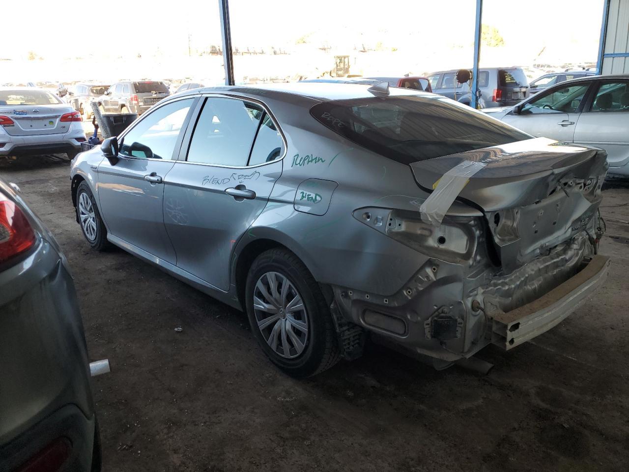 2020 TOYOTA CAMRY LE - Image 2