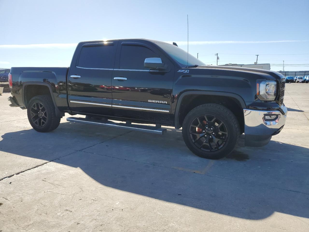 2018 GMC SIERRA K15 - Фото 4