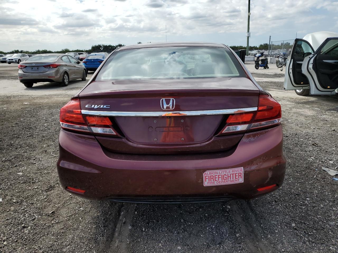 2015 HONDA CIVIC LX - Фото 6