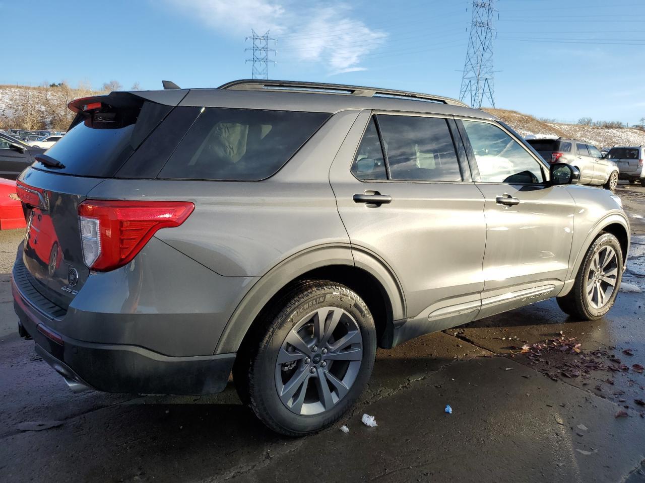 2023 FORD EXPLORER X - Image 3