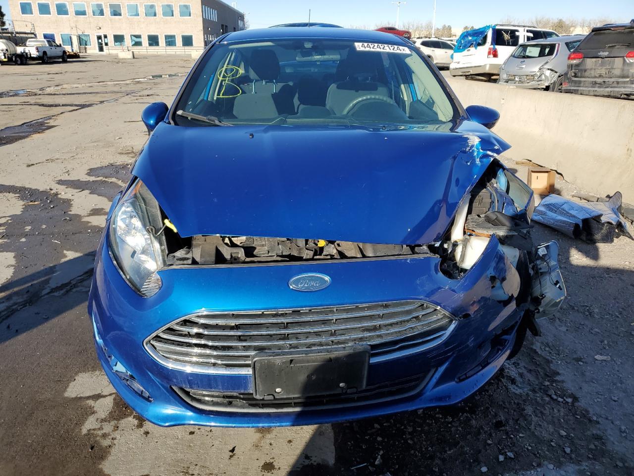 2019 FORD FIESTA SE - Image 5