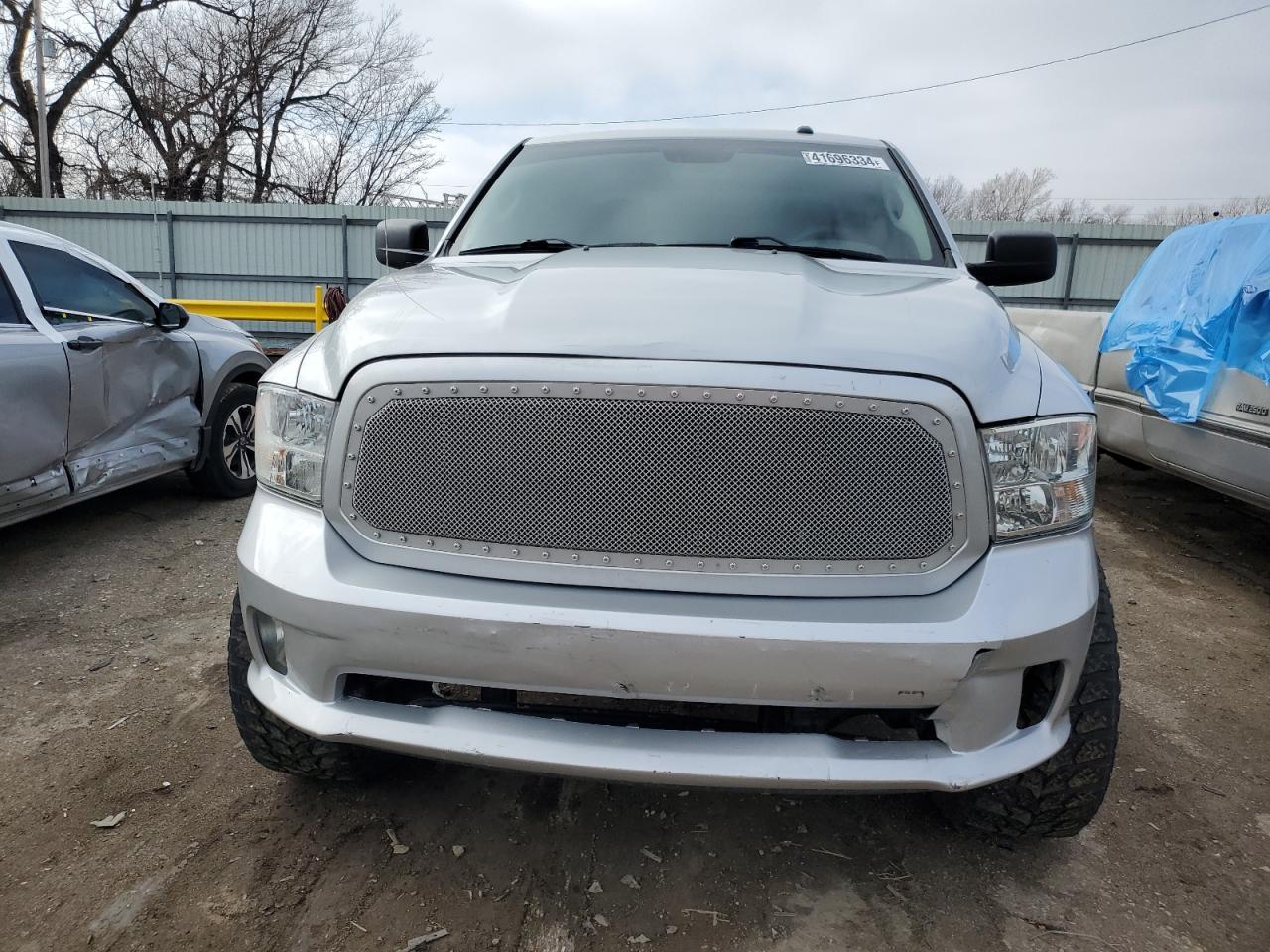 2017 RAM 1500 ST - Image 5