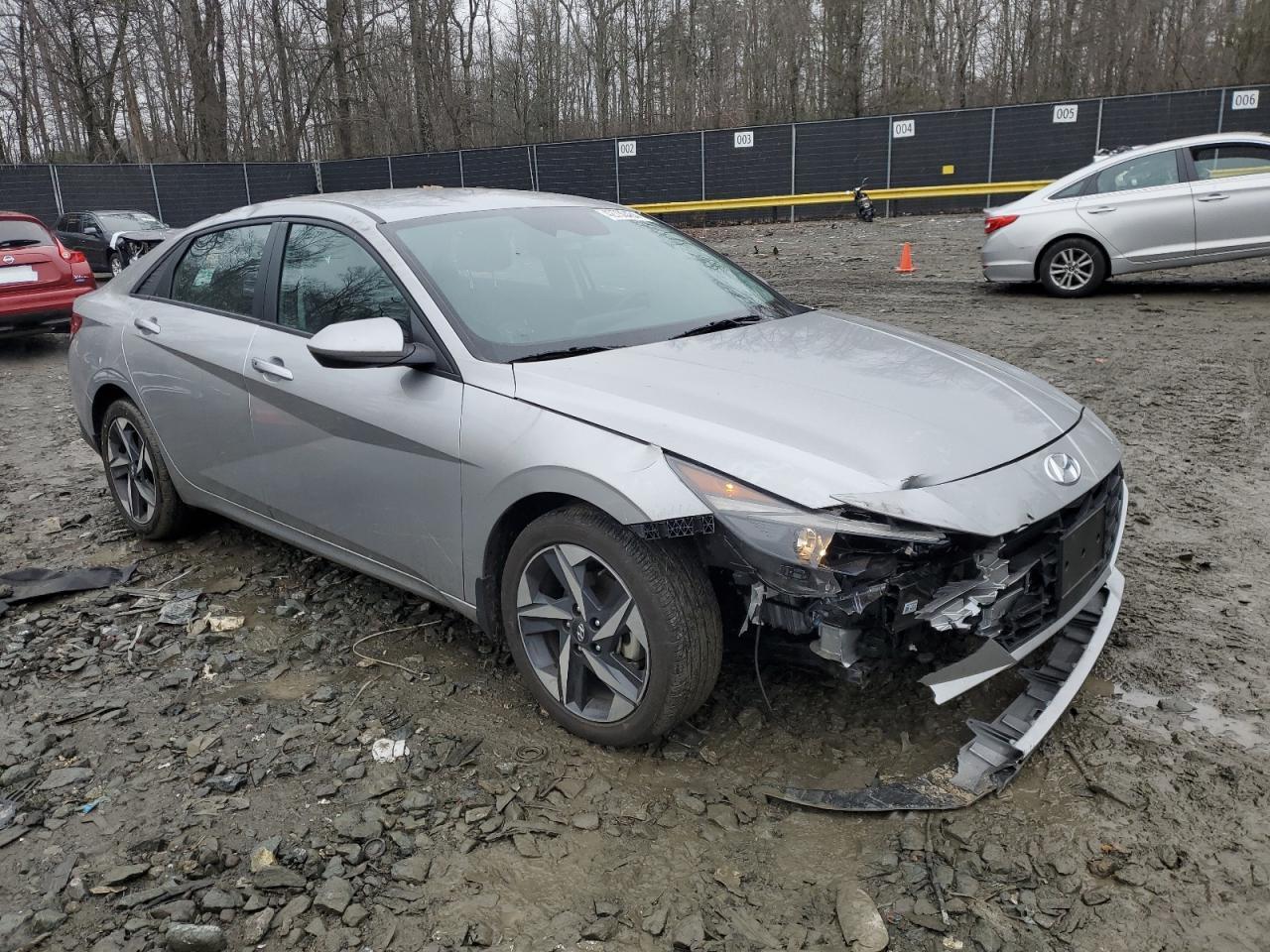 2023 HYUNDAI ELANTRA SE - Image 4
