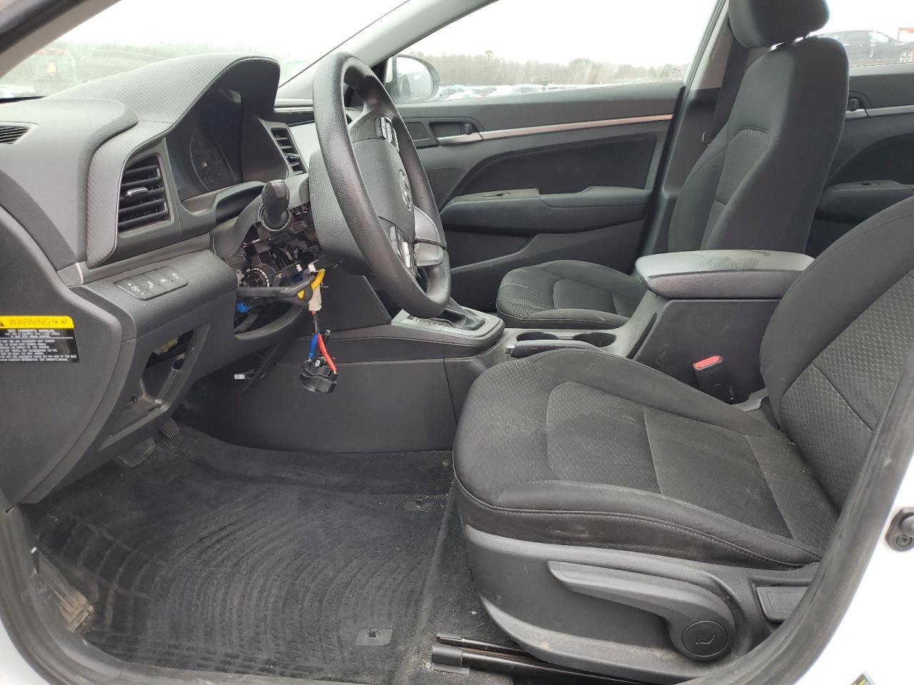 2019 HYUNDAI ELANTRA SE - Фото 7