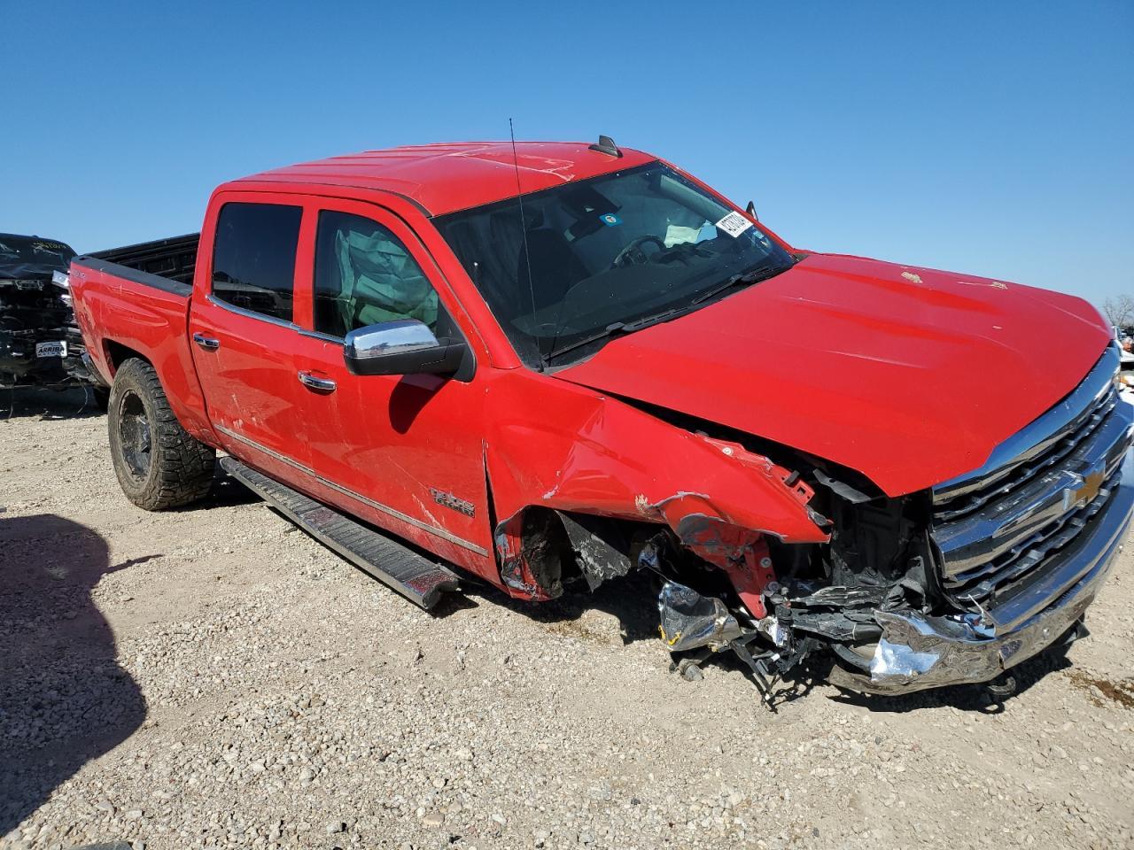 2017 CHEVROLET SILVERADO - Image 4