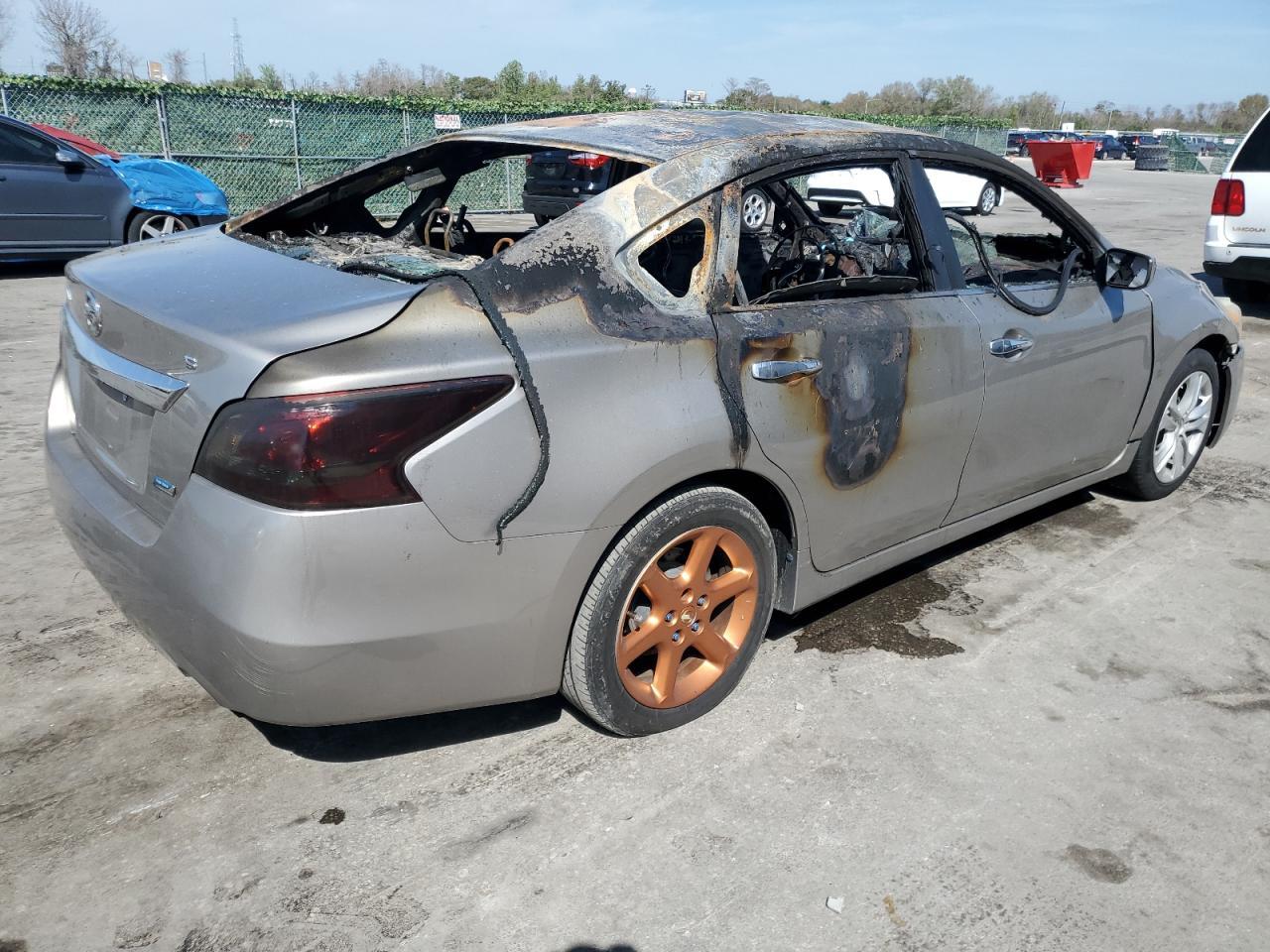 2013 NISSAN ALTIMA 2.5 - Image 3
