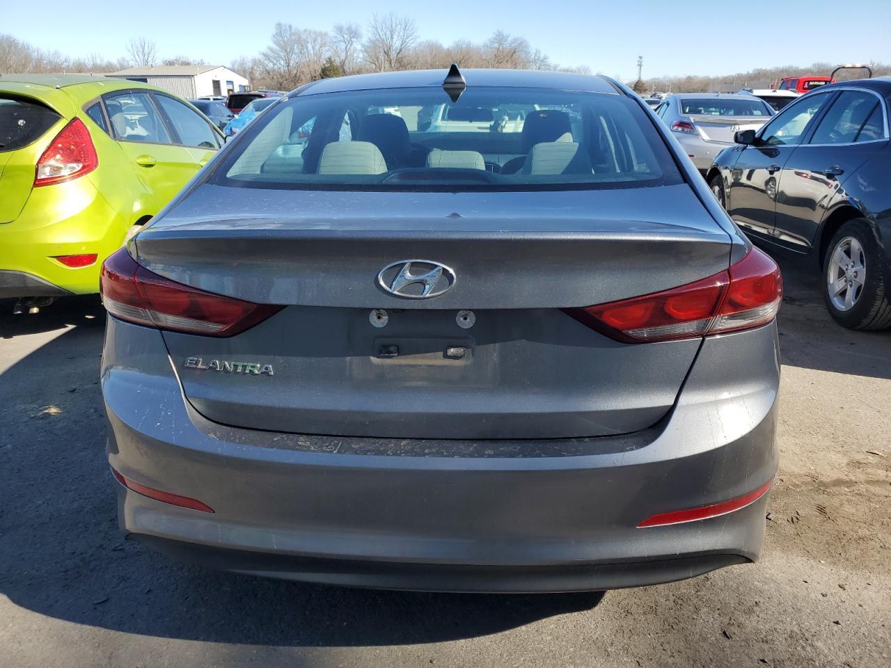 2017 HYUNDAI ELANTRA SE - Image 6