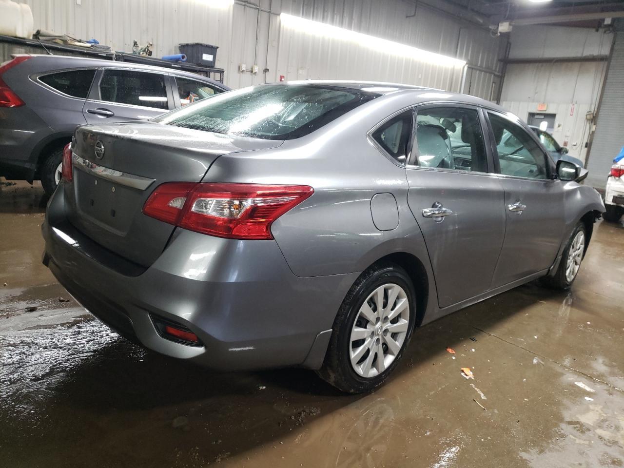 2017 NISSAN SENTRA S - Фото 3