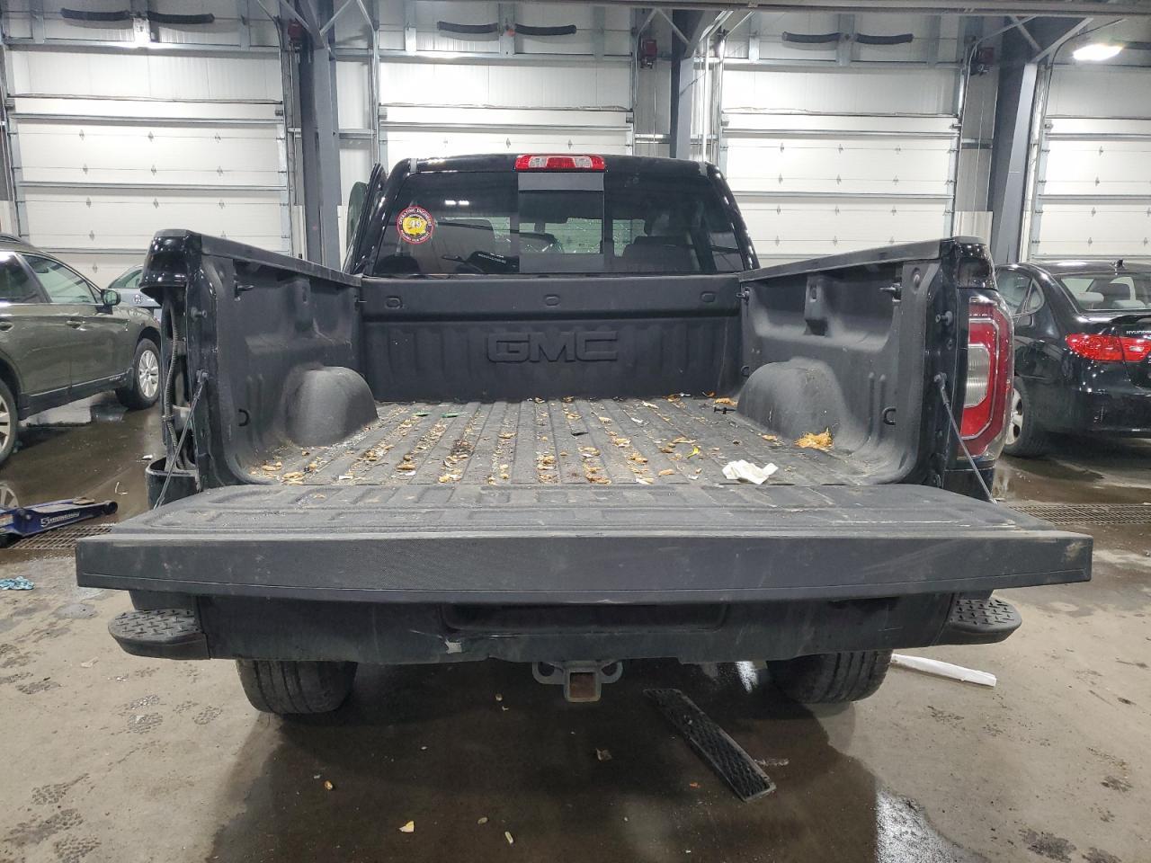 2018 GMC SIERRA K15 - Фото 6