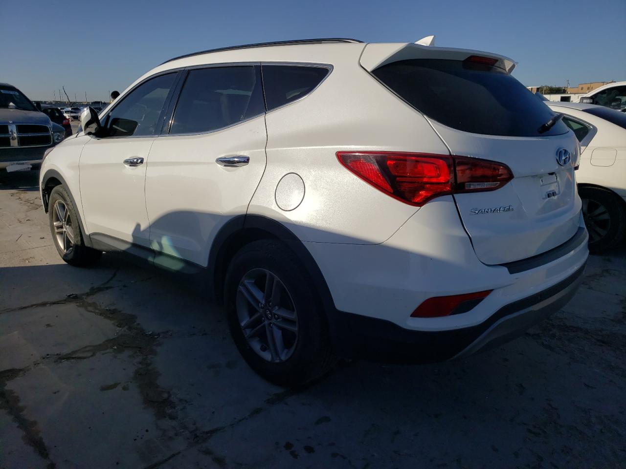 2017 HYUNDAI SANTA FE S - Фото 2