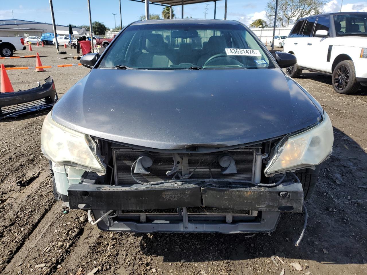 2012 TOYOTA CAMRY BASE - Фото 5