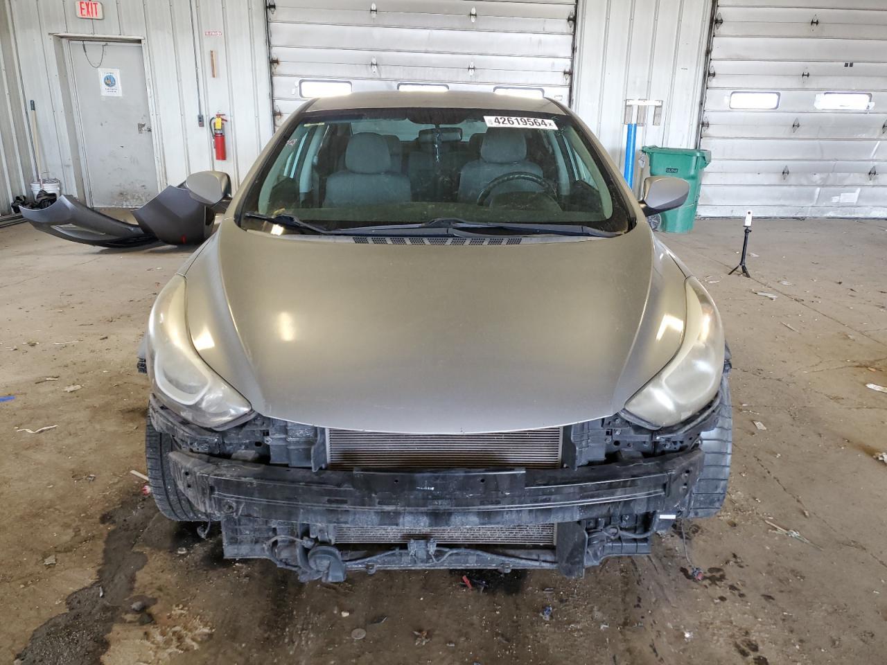 2015 HYUNDAI ELANTRA SE - Image 5