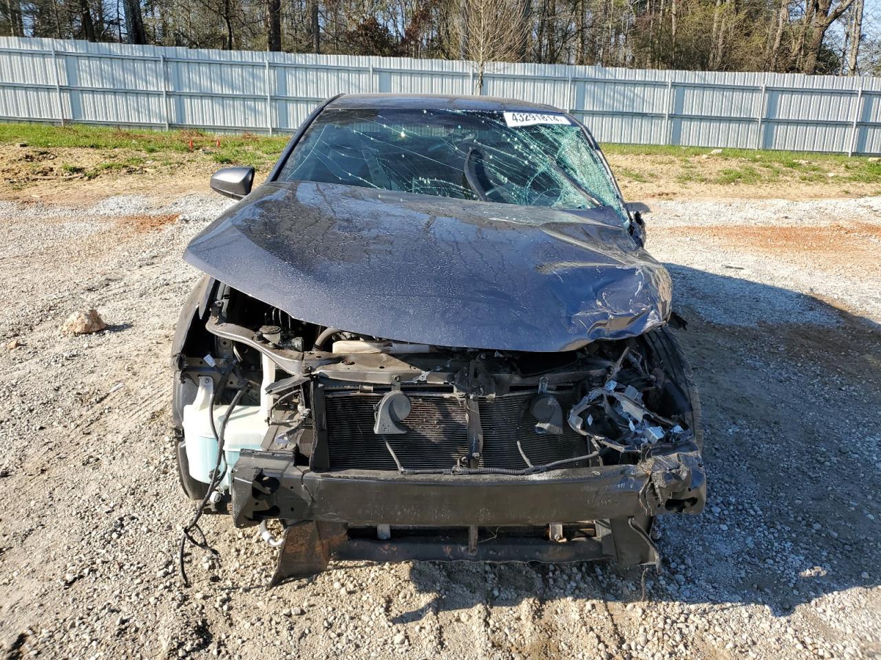2017 TOYOTA CAMRY LE 4 - Фото 5