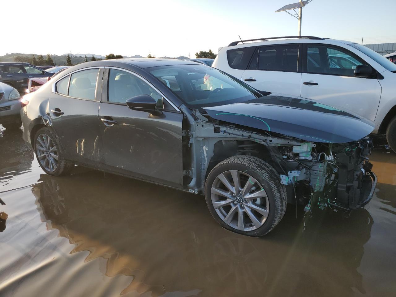 2023 MAZDA 3 PREFERRE - Image 4