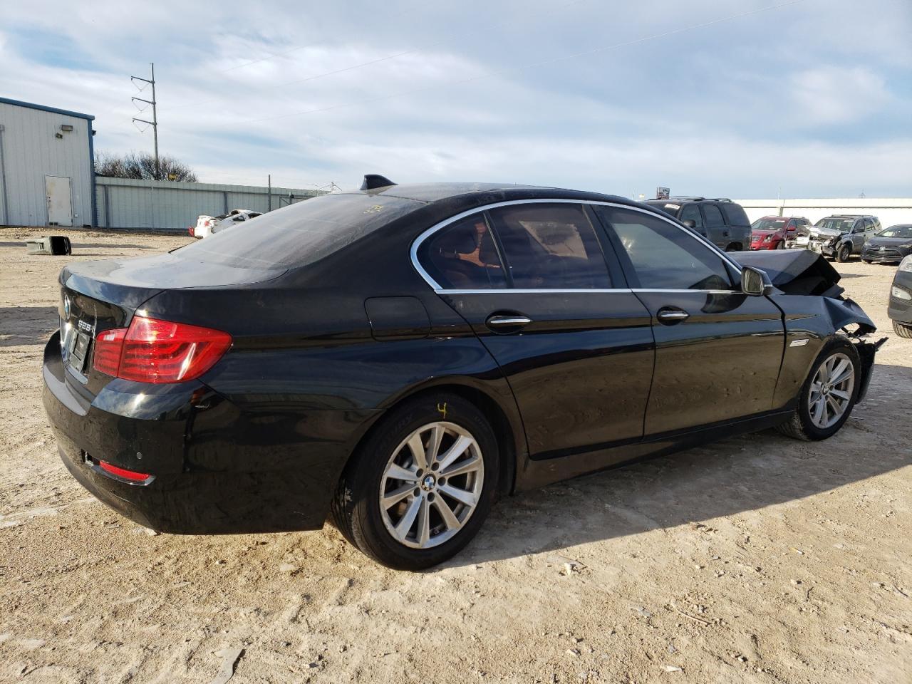 2016 BMW 528 I - Image 3