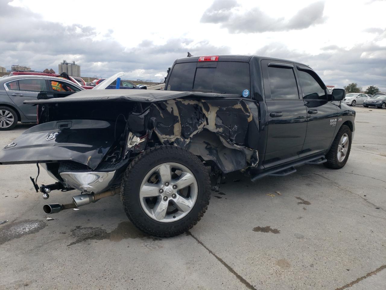 2019 RAM 1500 CLASS - Image 3