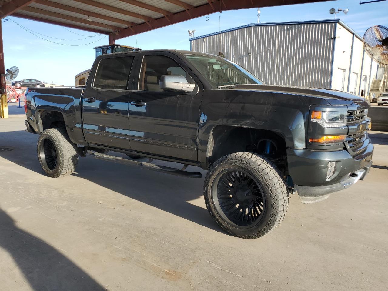 2018 CHEVROLET SILVERADO - Фото 4