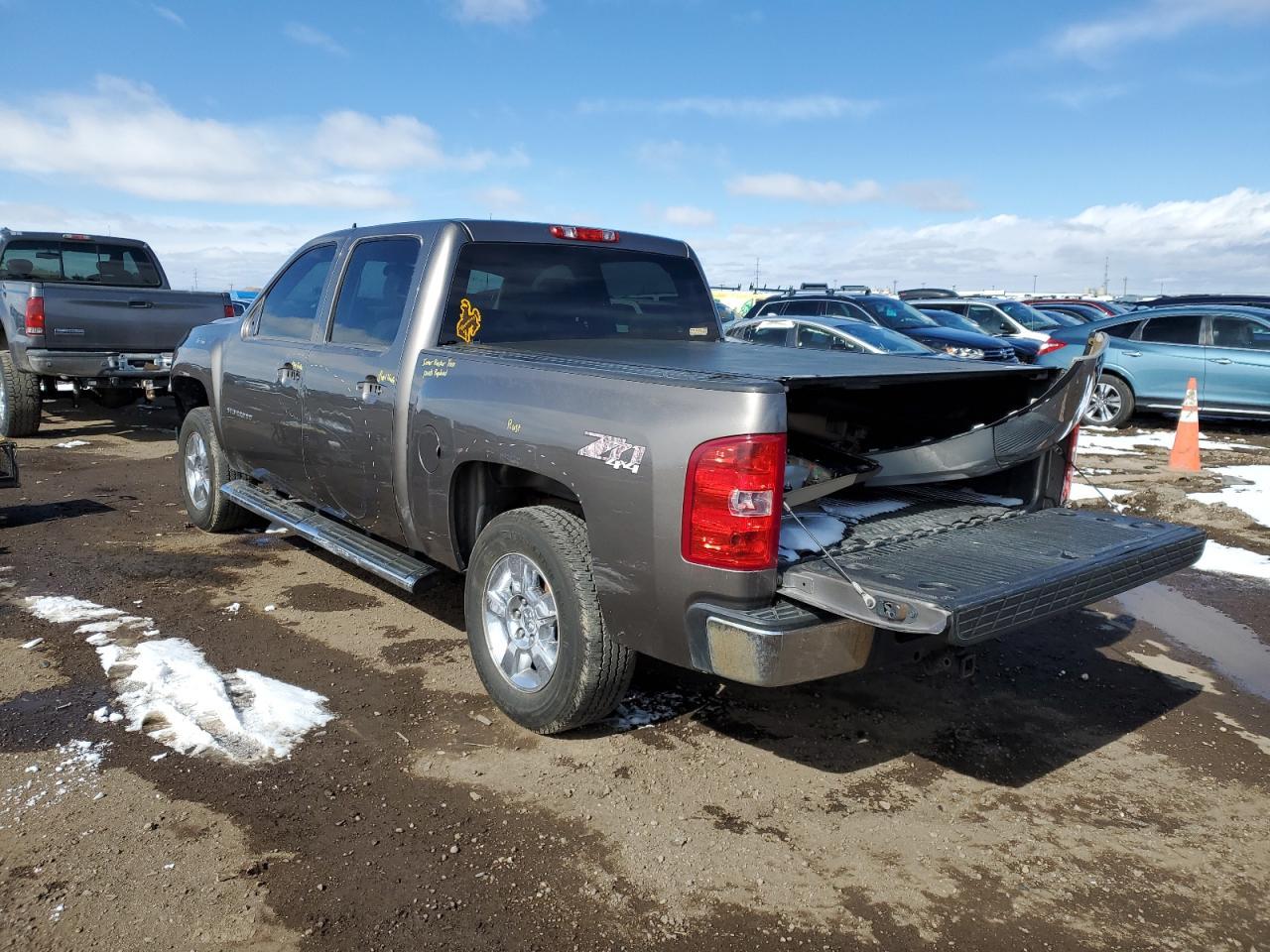 2013 CHEVROLET SILVERADO - Image 2