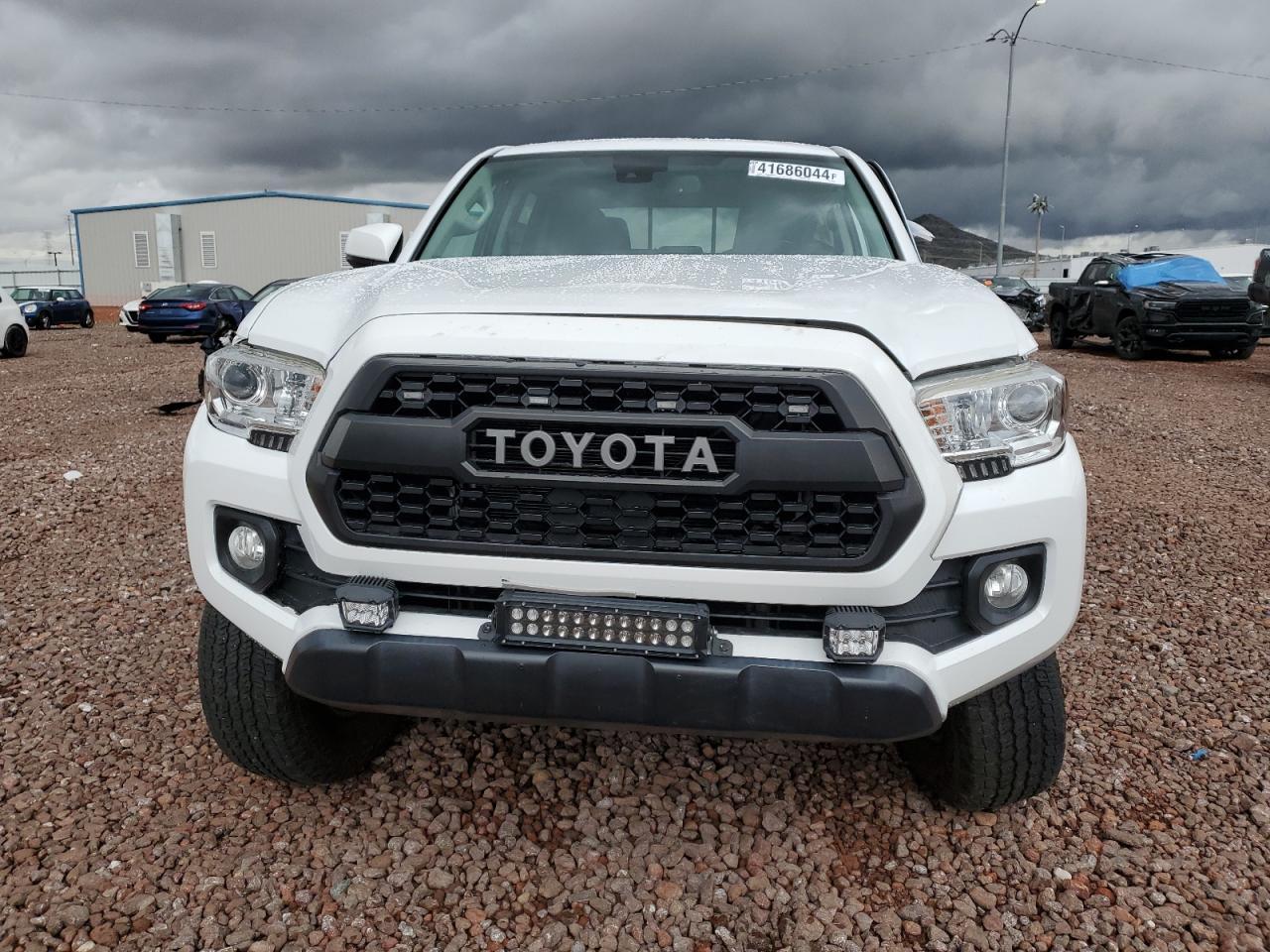 2019 TOYOTA TACOMA DOU - Image 5