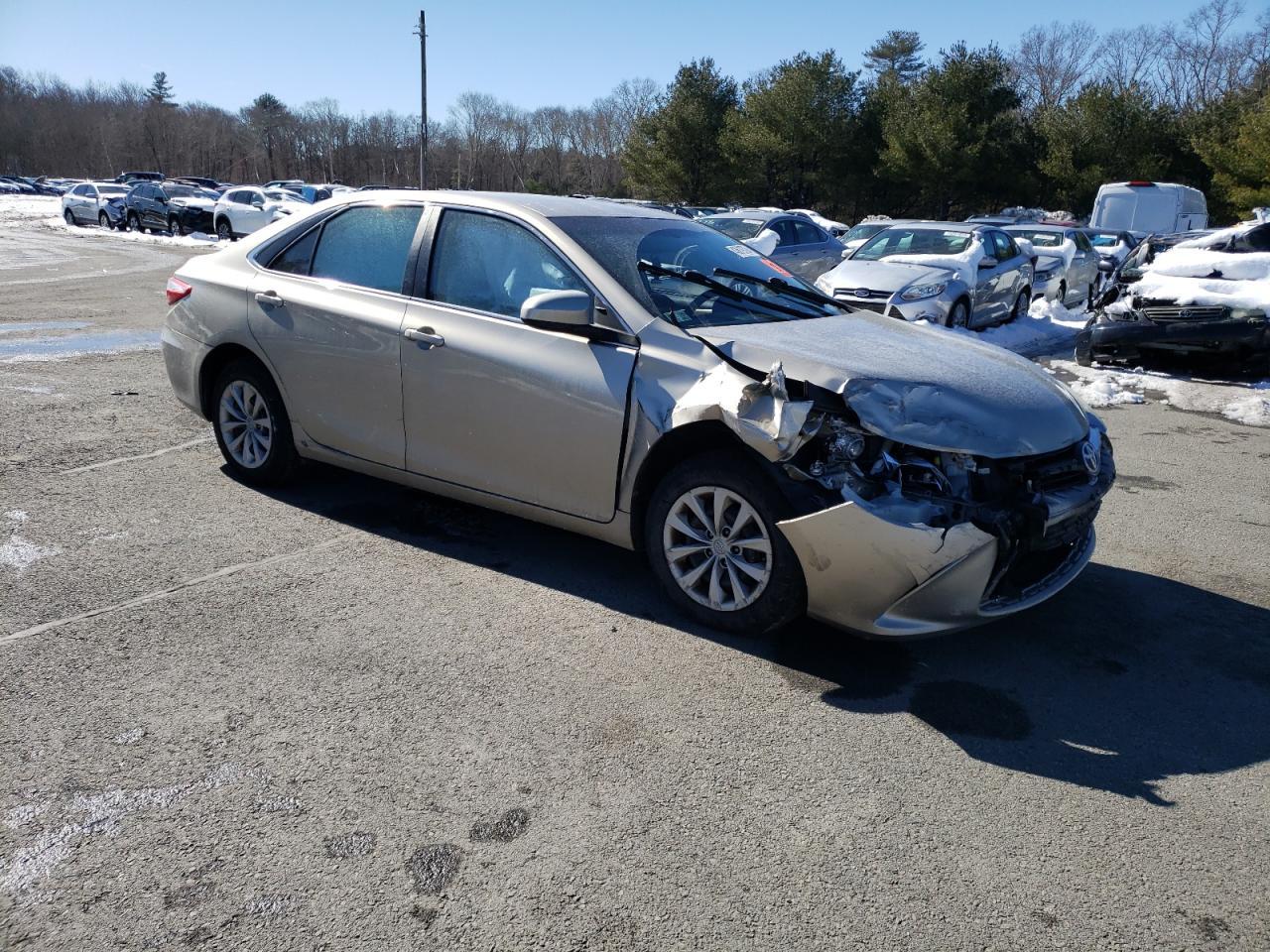 2016 TOYOTA CAMRY LE - Image 4