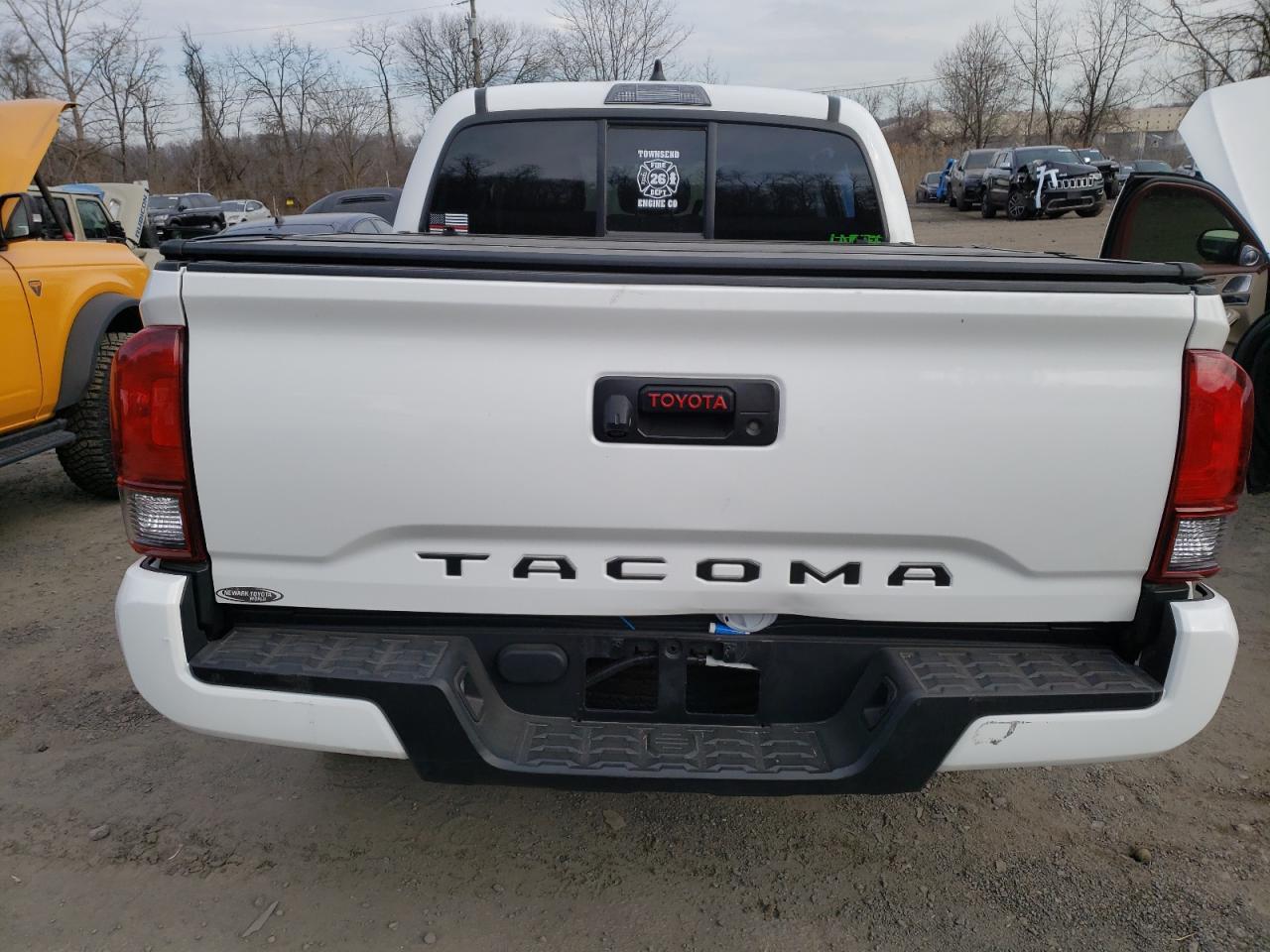 2023 TOYOTA TACOMA DOU - Фото 6