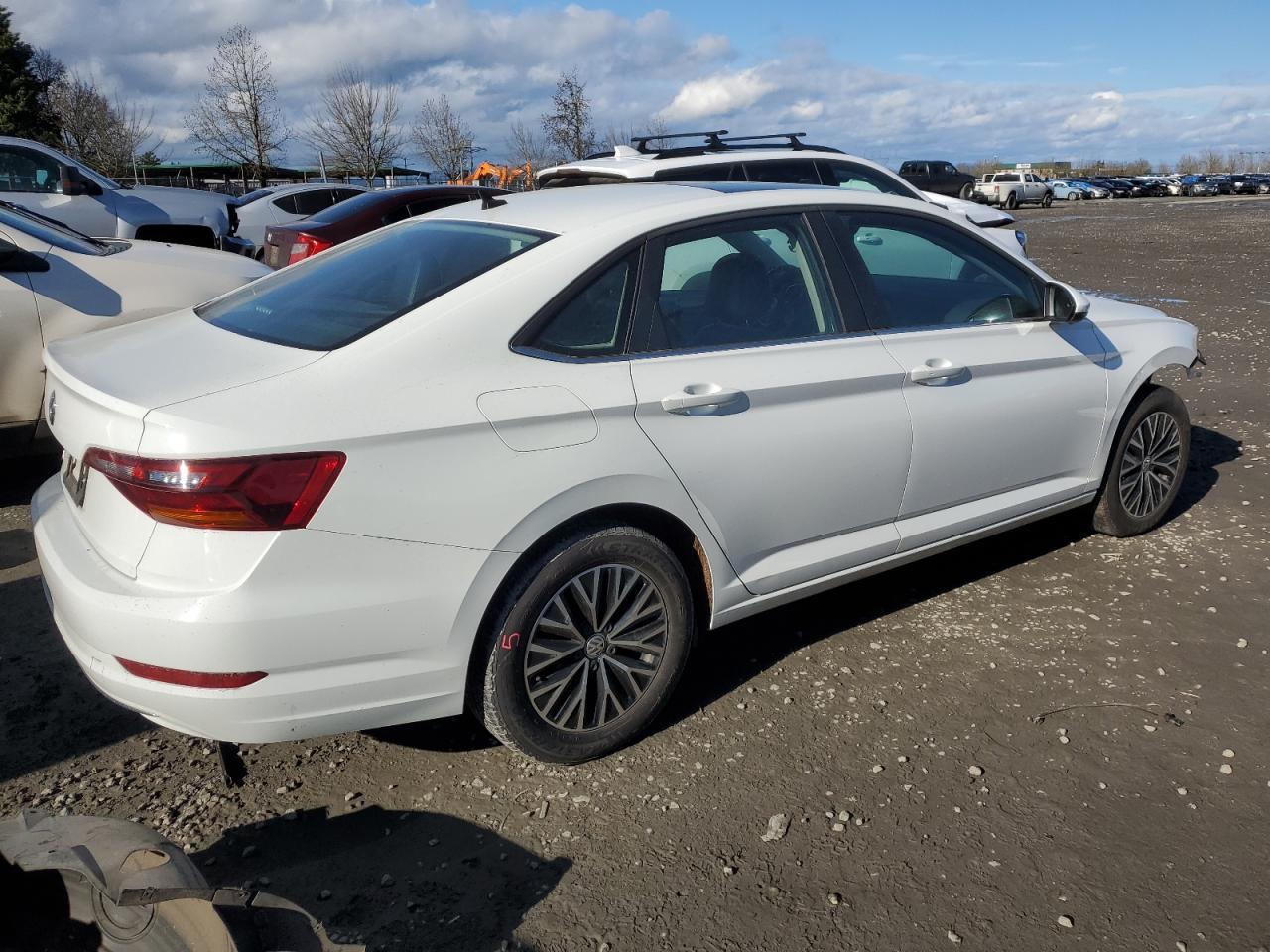 2019 VOLKSWAGEN JETTA S - Image 3