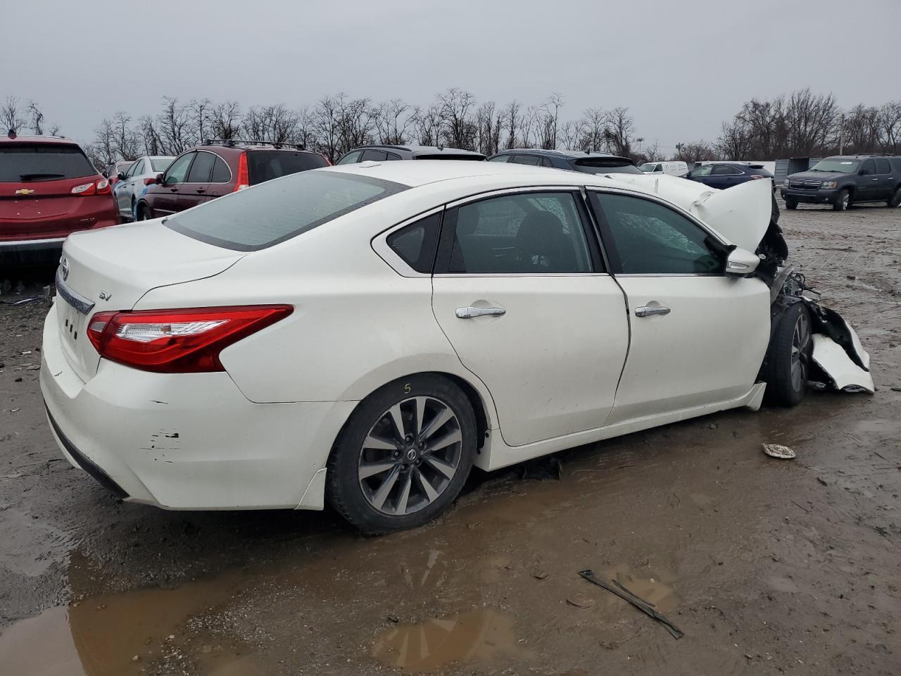 2016 NISSAN ALTIMA 2.5 - Фото 3